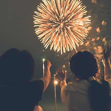 全国で人気の花火大会開催スケジュールをチェック